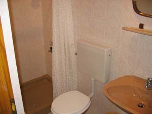 Appartment 5